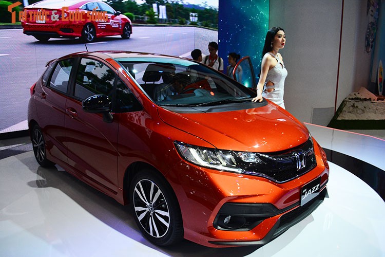 Xe oto Honda Jazz moi ve Viet Nam &quot;dau&quot; Toyota Yaris-Hinh-12